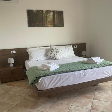 Maison De Cheeramie - Tourist Apartments Tra Mare E Etna Mascali Eksteriør billede