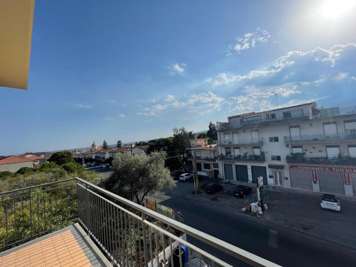 Maison De Cheeramie - Tourist Apartments Tra Mare E Etna Mascali Eksteriør billede