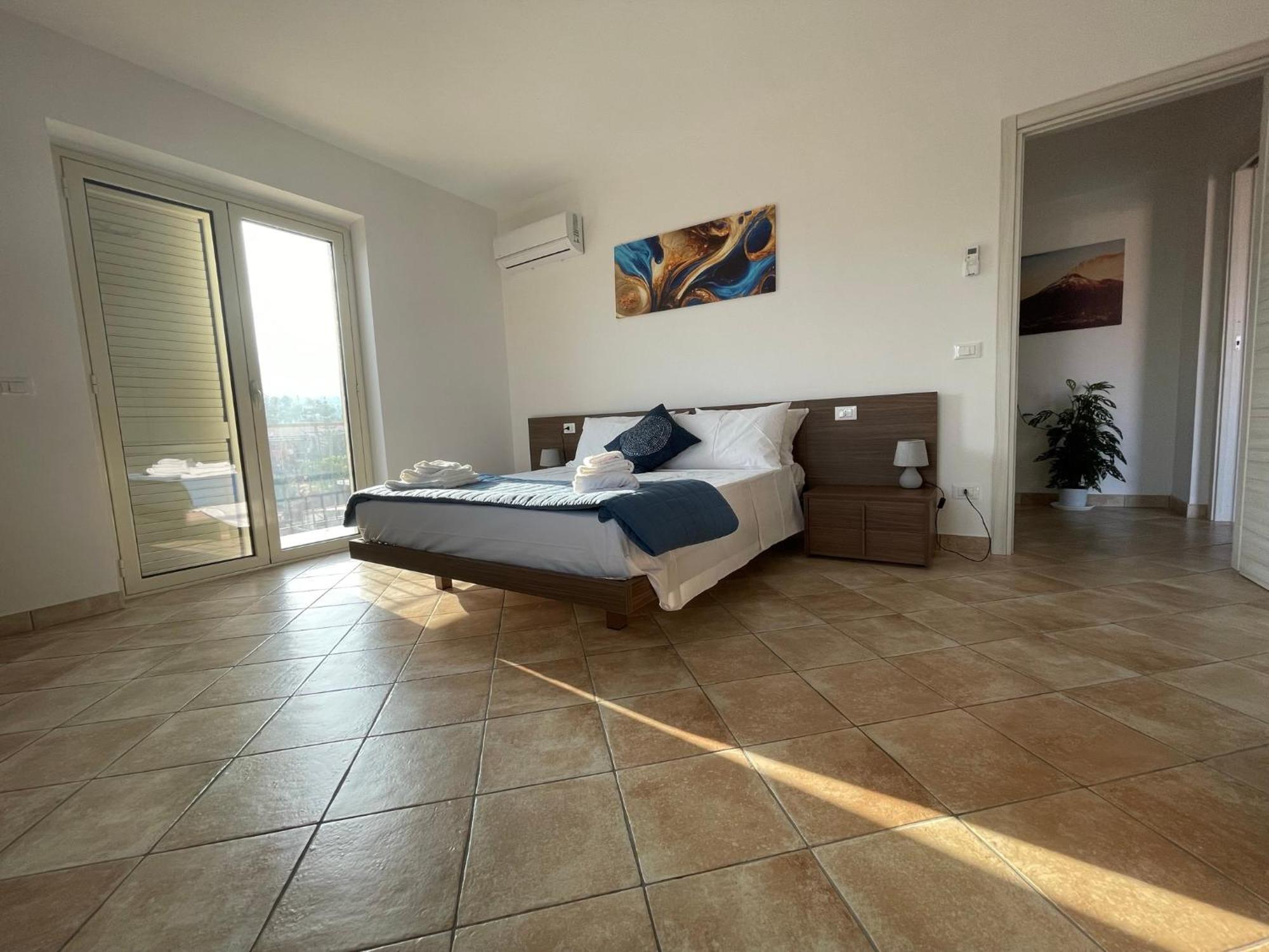 Maison De Cheeramie - Tourist Apartments Tra Mare E Etna Mascali Eksteriør billede